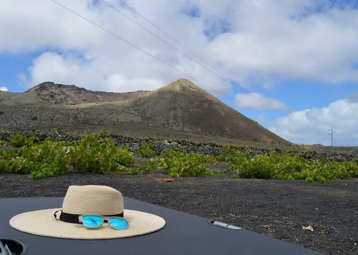 Casa Volcan De Ye Holiday home